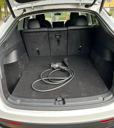 Tesla Model Y Maximum Range Image 9