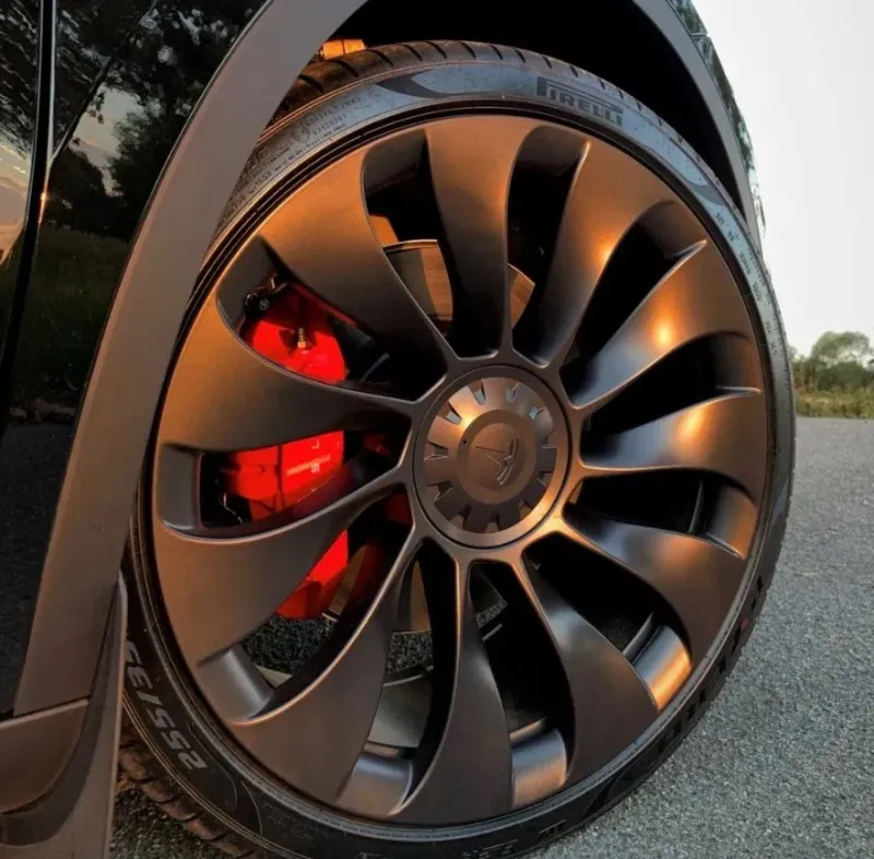 Tesla Model Y Performance Image 5